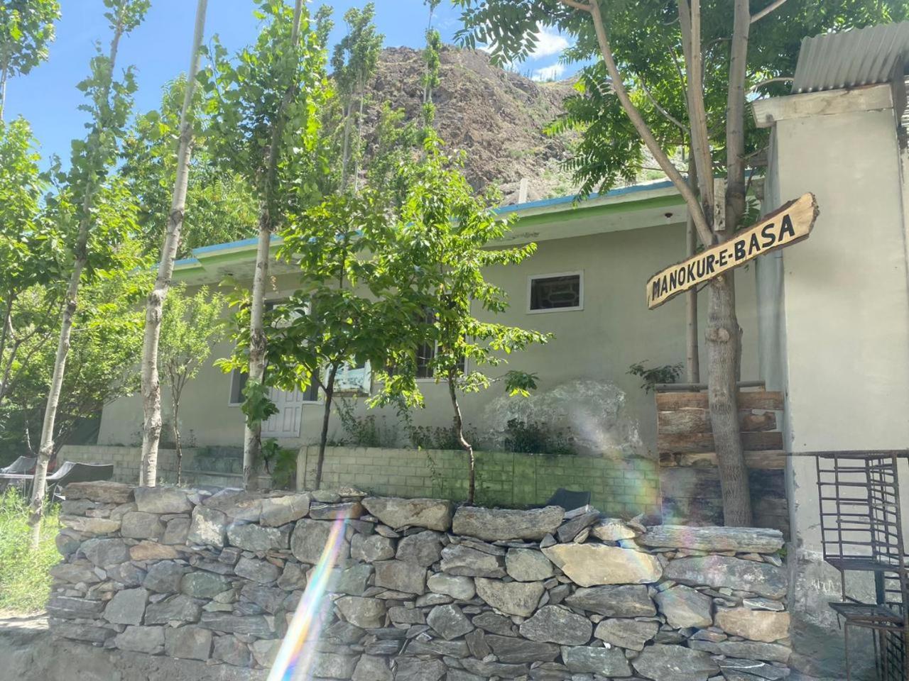 Manokur E Basa Hotel Minapin Buitenkant foto